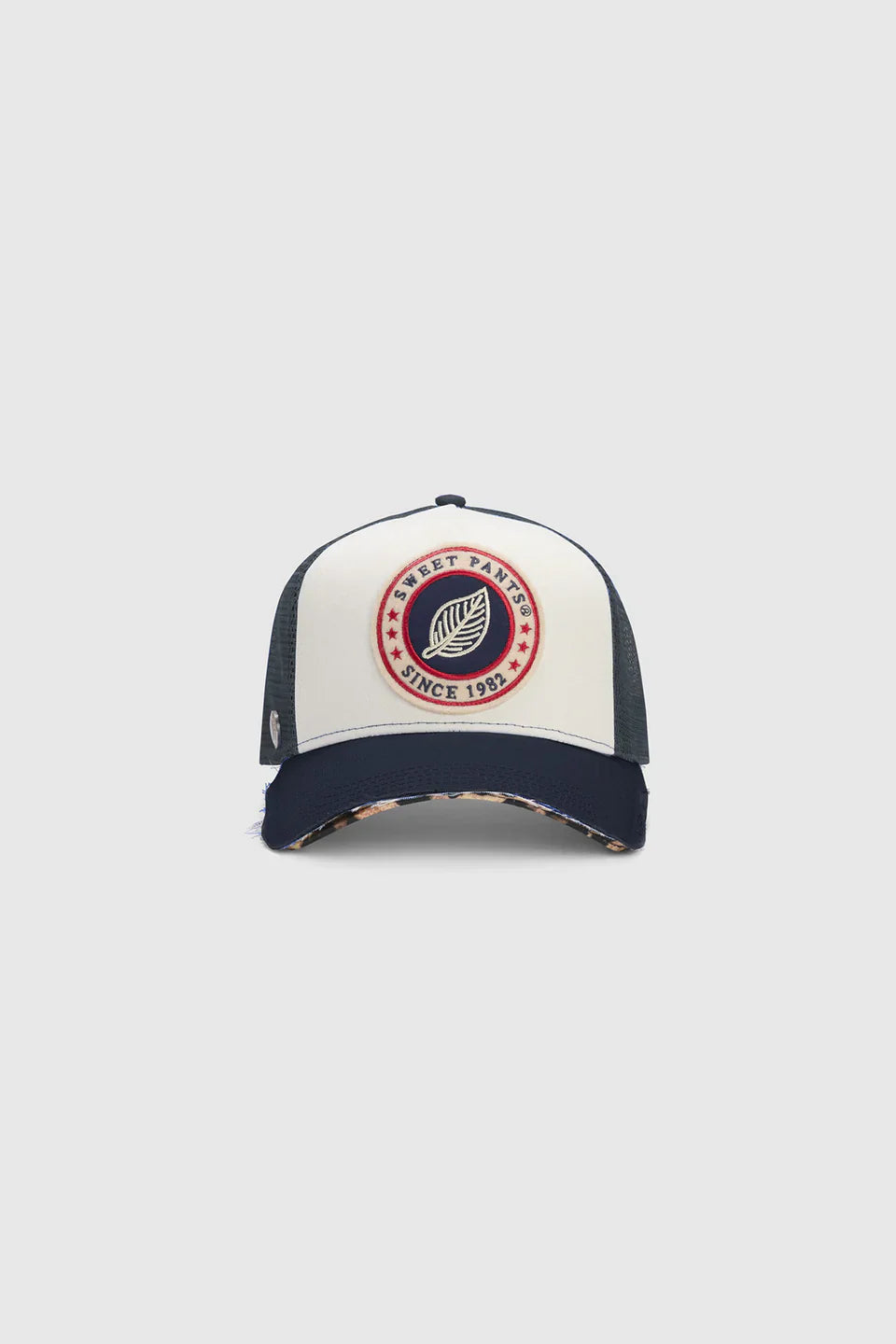HOME RUN LEO NIGHT